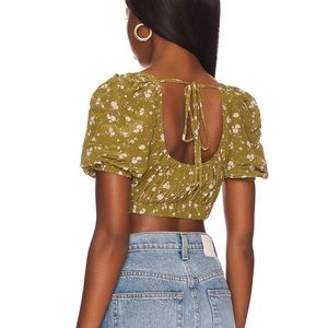 NWT Natalie Top in Olive Wildflower